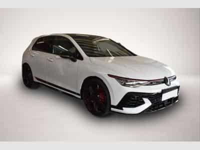 VW Golf (2026) - Photo 2