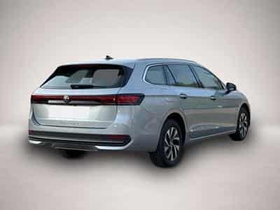 VW Passat (2025) - Photo 3