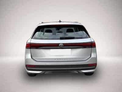 VW Passat (2025) - Photo 4