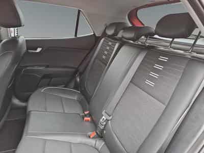 Kia Stonic GT LINE 1.0T 120 ISG MHEV 7DCT (2022) - Photo 14