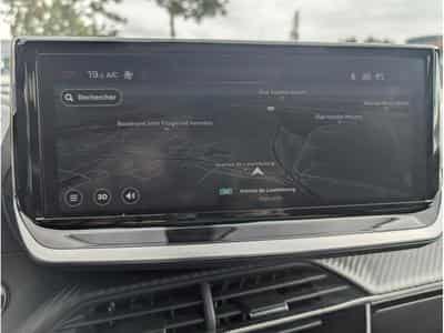 Peugeot 208 GT LINE BLACK EDITION 1.2 PURETECH (2024) - Photo 10