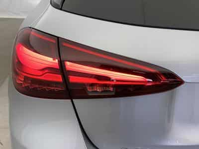 Mercedes CLASSE A 200 d 8G-DCT AMG Line (2025) - Foto 12
