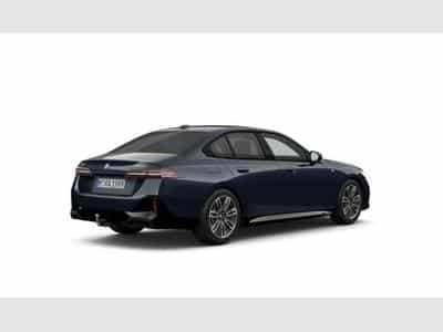 BMW 520 d xDrive M Sport M Sportpaket Head-Up DAB (2025) - Foto 2