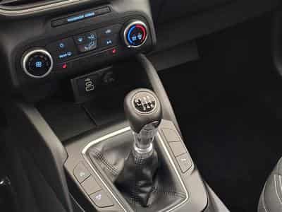 Ford Kuga 1.5 EcoBoost Connect NAVI / FULL LED / PDC AV+AR (2024) - Foto 12