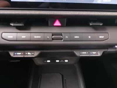Kia Seltos 1.6 T-GDI 180 DCT AWD X-LINE (2026) - Foto 9