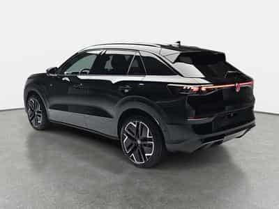 VW T-Roc 1.5 eTSi 150 DSG R-Line (2026) - Photo 4