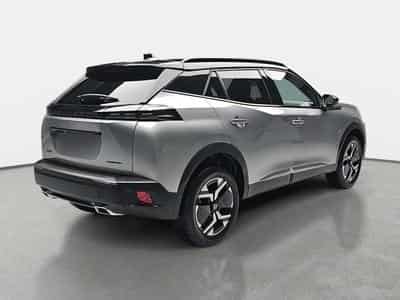 Peugeot 2008 1.2 Hybrid 145 E-DSC6 GT (2025) - Photo 4