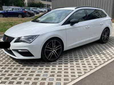 Cupra Leon SEAT Leon ST Cupra 300 4Drive DSG (2019) - Photo 1