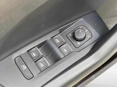 VW T-Cross R-Line Limited (2026) - Photo 13