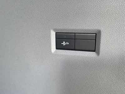 VW T7 Basis (2026) - Photo 12