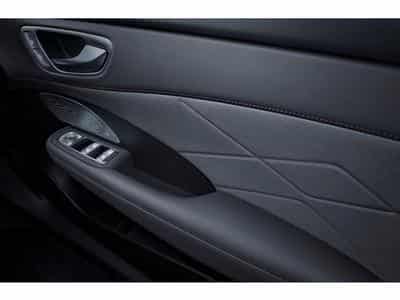 MG MG6 77 kWh Luxury Long Range (2026) - Foto 12