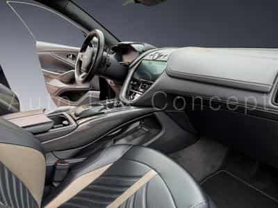 Aston-Martin DBX 707 (2022) - Photo 7