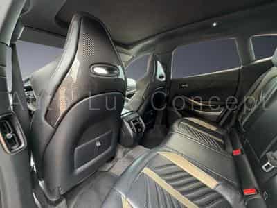 Aston-Martin DBX 707 (2022) - Photo 11