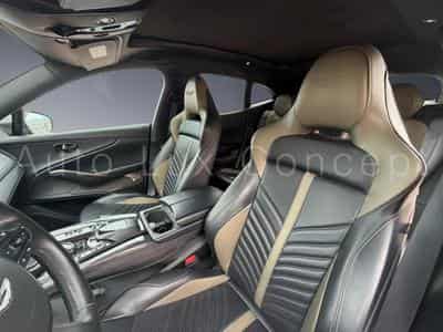 Aston-Martin DBX 707 (2022) - Photo 9