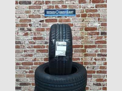 Pneus 235/55 R17 103W (2026) - Photo 1