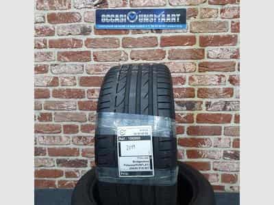 Pneus 255/40 R18 95Y (2026) - Photo 1