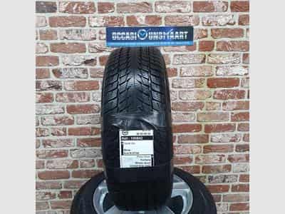 Jantes Alu + pneus 225/60 R18 104V (2026) - Photo 1