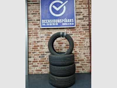 Pneus 235/50 R19 99V (2026) - Photo 1