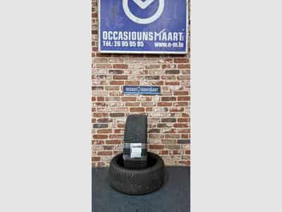 Pneus 225/40 R18 92Y (2026) - Photo 1