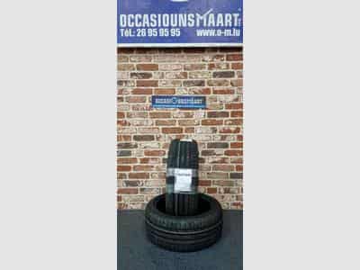 Pneus 205/45 R17 88W (2026) - Photo 1