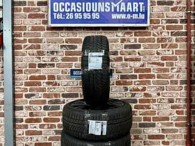 Jantes Alu + pneus 235/40 R19 96V (2026) - Photo 1