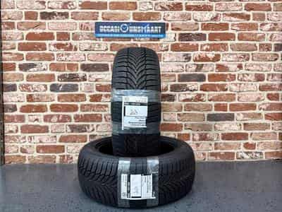 Pneus 215/55 R17 98V (2026) - Photo 1