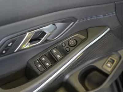 BMW 330 330i xDrive M-Sport Touring 245CV *Hayon*ACC*Sièges chauffan (2025) - Photo 13