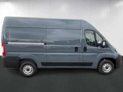 Opel Movano L2H2 (2025) - Photo 8