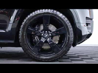 Land-Rover Defender 110 P525 V8 Auto (2022) - Photo 10