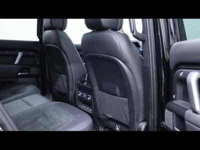 Land-Rover Defender 110 P525 V8 Auto (2022) - Photo 13