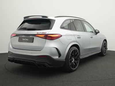 Mercedes GLC 63 AMG GLC 63S E Performance (2024) - Photo 3