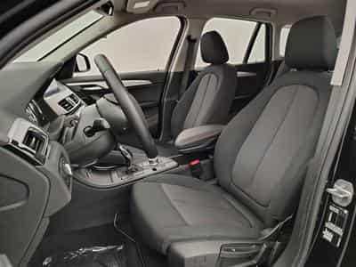 BMW X1 1.5 dA sDrive16  Navi / PDC av+ar (2022) - Photo 7