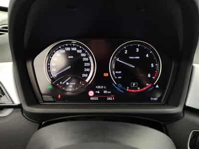 BMW X1 1.5 dA sDrive16  Navi / PDC av+ar (2022) - Photo 10
