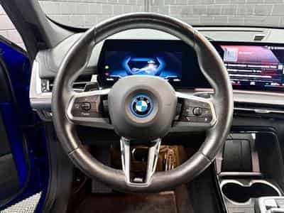 BMW iX1 BEV 67KWH XDRIVE30 313 CV 4WD AUTO M-Sport (2023) - Foto 11