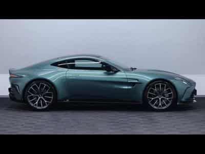 Aston-Martin V8 Vantage New Vantage V8 (2025) - Photo 4