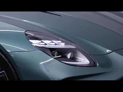 Aston-Martin V8 Vantage New Vantage V8 (2025) - Photo 9