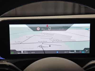 Mercedes CLA 200 AMG line (2025) - Foto 12