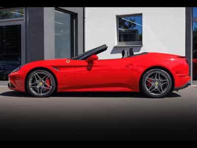 Ferrari California T 3.9 V8 (560 CH) - PACK HANDLING SPECIALE - POWER 12M - ROS (2016) - Photo 2