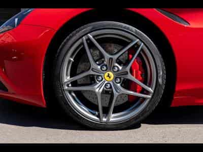 Ferrari California T 3.9 V8 (560 CH) - PACK HANDLING SPECIALE - POWER 12M - ROS (2016) - Photo 9
