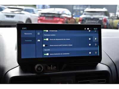Citroën Berlingo 1.5 BlueHDI 130 EAT8 5 Pl. REGUL SMARTPHONE LED NEUF (2026) - Photo 13