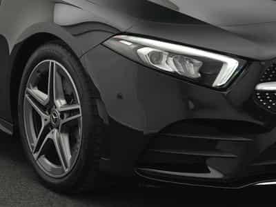 Mercedes A 220 d AMG-Line LED+Kamera+MBUX (2025) - Foto 9
