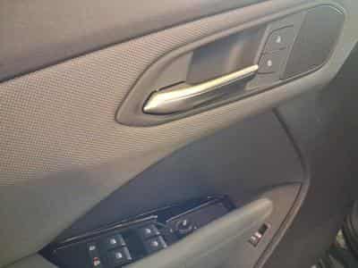 Audi Q3 Sportback (2026) - Foto 11