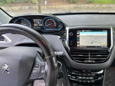 Peugeot 2008 Allure (2016) - Photo 4