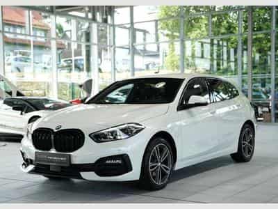 BMW 118 I Sport Line *2.Hand *LiveCockpit*Sportsitze (2021) - Photo 5