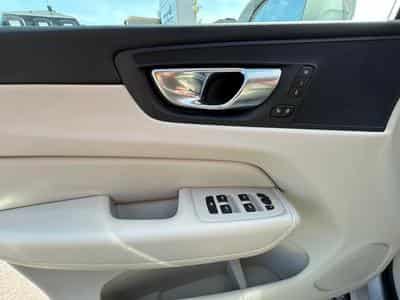 Volvo XC60 2.0 299ch INSPIRATION (2020) - Photo 11