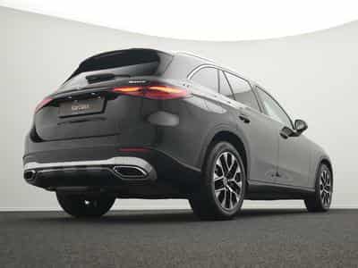 Mercedes GLC 220 d 4M Avantgarde LED+Kamera+EasyPack+Memo (2025) - Foto 11