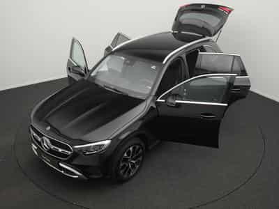 Mercedes GLC 220 d 4M Avantgarde LED+Kamera+EasyPack+Memo (2025) - Foto 14