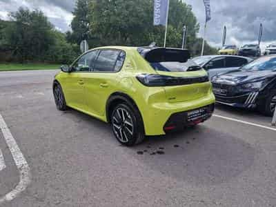 Peugeot 208 Hybrid 145 GT (2026) - Photo 4