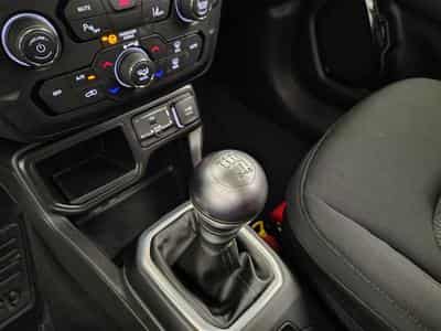 Jeep Renegade Renegade E- Hybrid Longitude 1.5 T4 130 CVDDCT (2020) - Photo 12