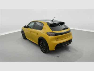 Peugeot 208 1.2i PureTech GT Line (EU6.4) (2023) - Photo 2